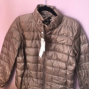 NWT Uniqlo Ultra Light Down - Pocketable